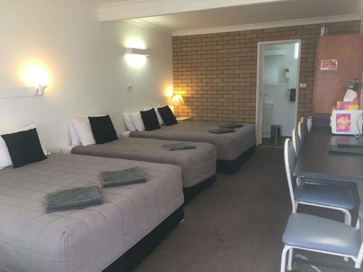Guyra Motor Inn Exterior photo